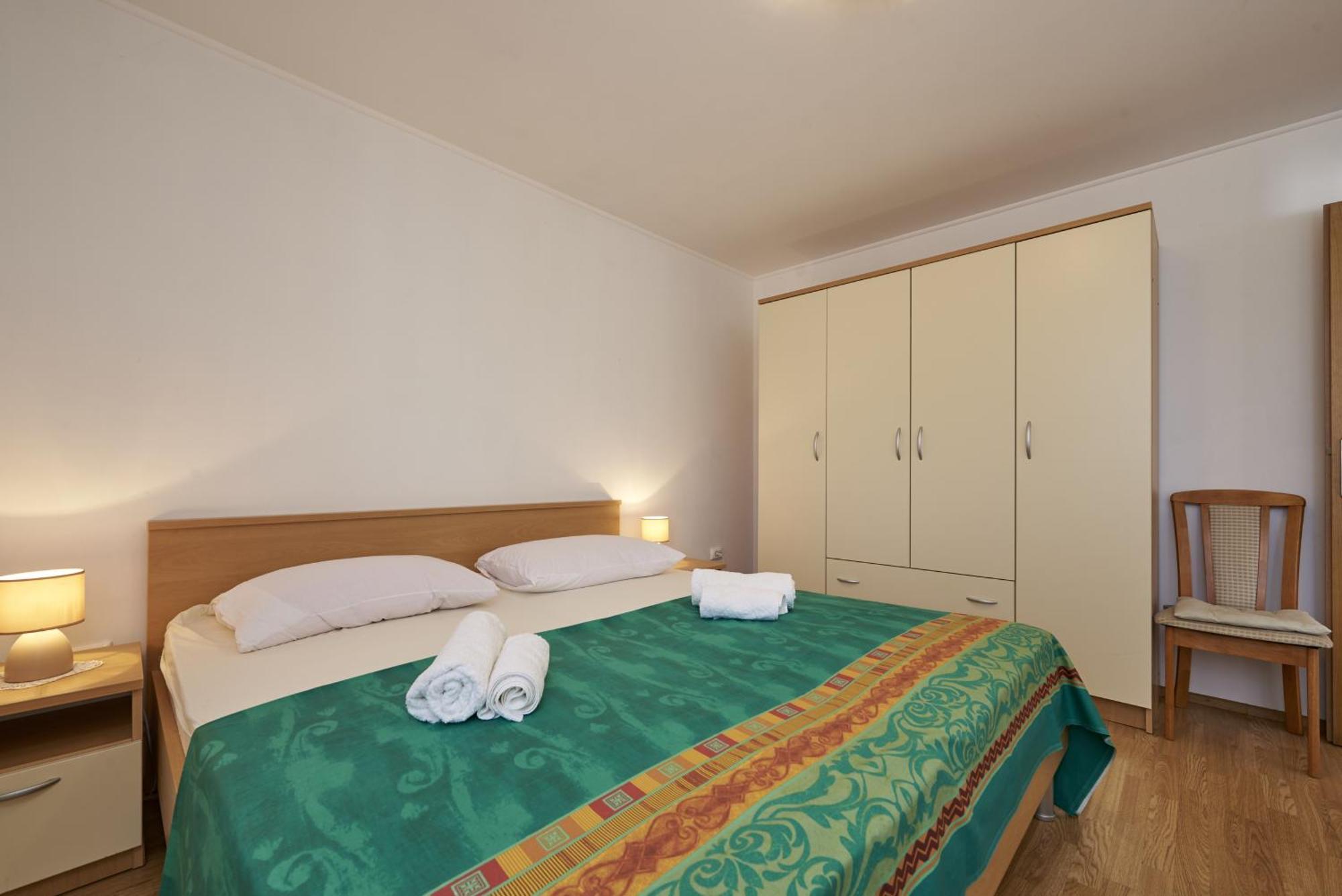 Apartments By The Sea Slatine, Ciovo - 15504 客房 照片