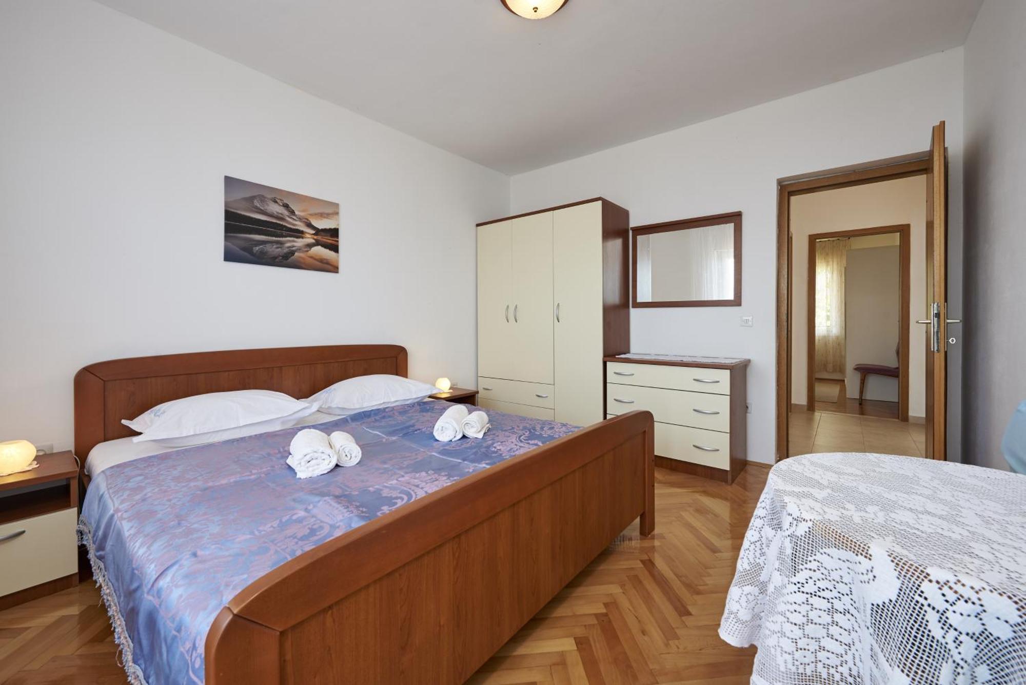 Apartments By The Sea Slatine, Ciovo - 15504 客房 照片