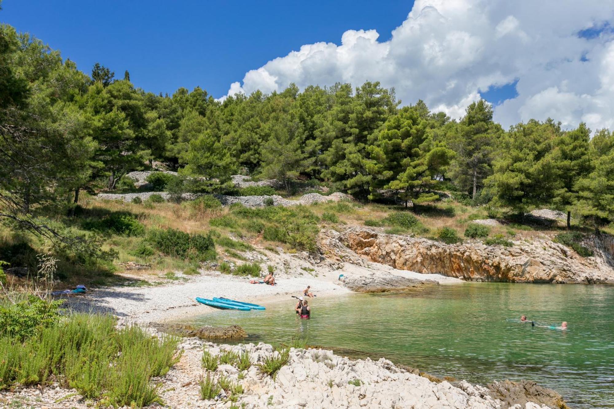 Apartments By The Sea Slatine, Ciovo - 15504 外观 照片